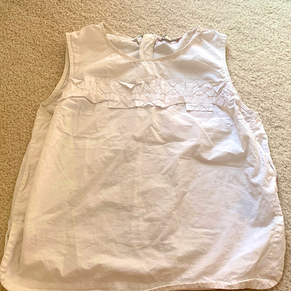 GAP White Top